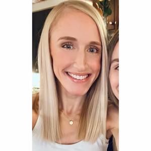 Meet your Posher, Crystal